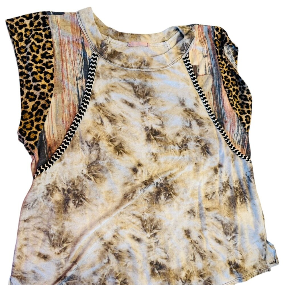 Ces Femme multi colored short sleeve shirt Size L